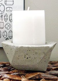 DIY Concrete Candleholder