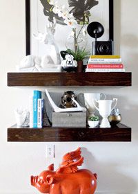 DIY Floating Shelves