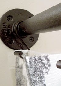 DIY Pipe Shower Curtain Rod