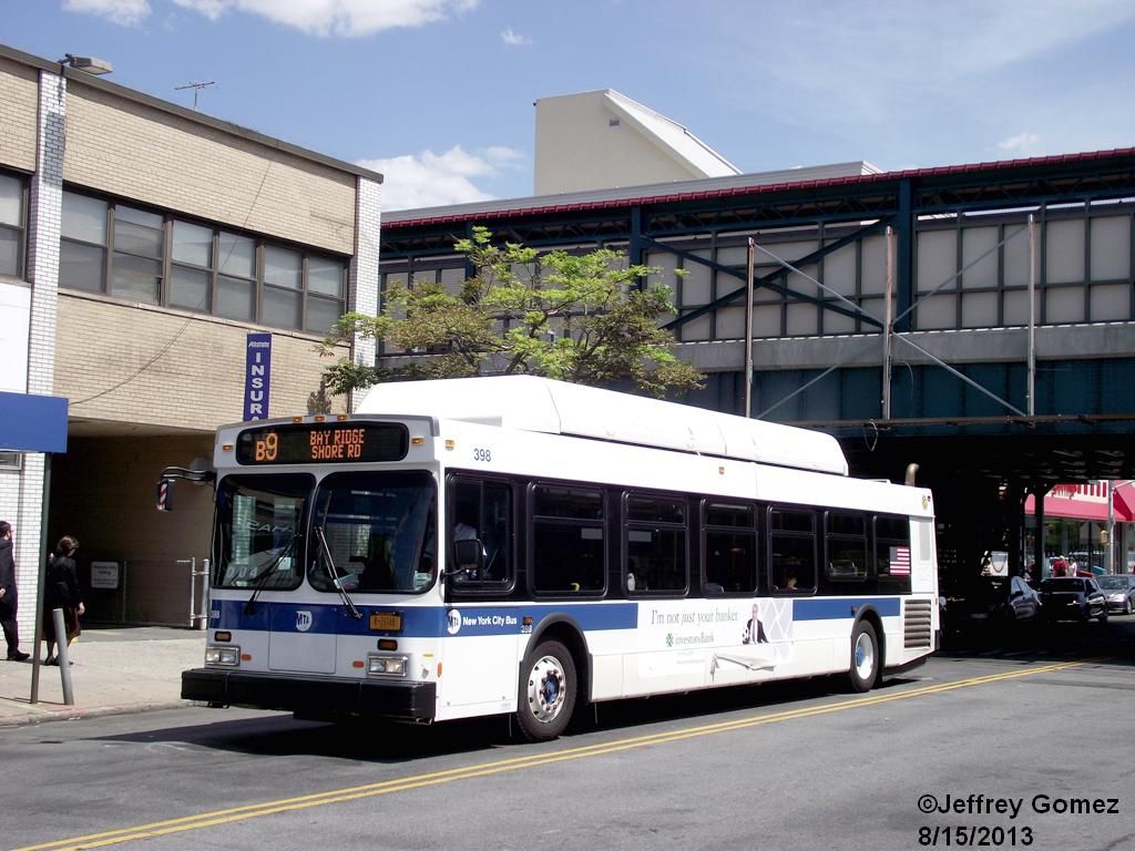 MTANewYorkCityBusNewFlyerC40LF398.jpg